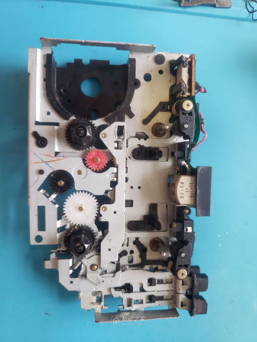 愛華js415磁帶隨身聽拆機打理換電容復活 附電路手冊