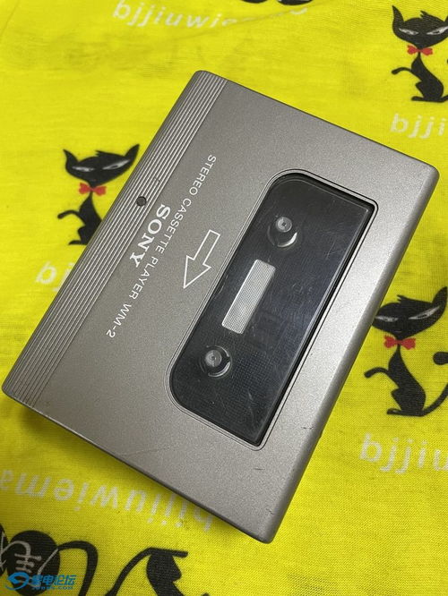出幾個索尼wm 2磁帶機 愛華v16耳機 cd機配件等 家電交易區